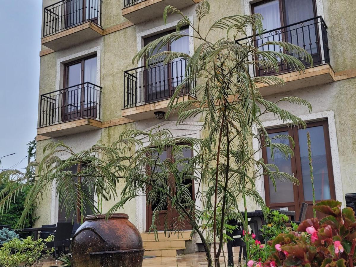 Vila Caviar Hotel Sulina Buitenkant foto